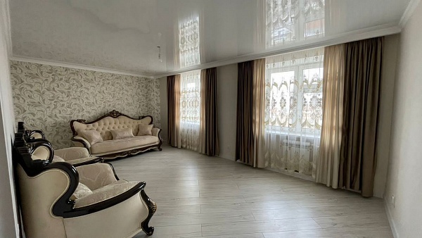 3-к. квартира, 73,7 м², 4/9 эт.
